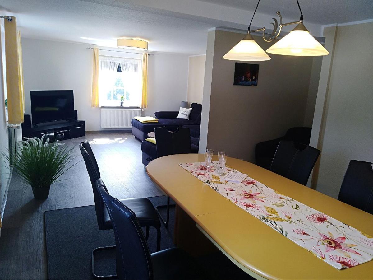 Ferienwohnung Zum Tannenwirt Медебах Экстерьер фото